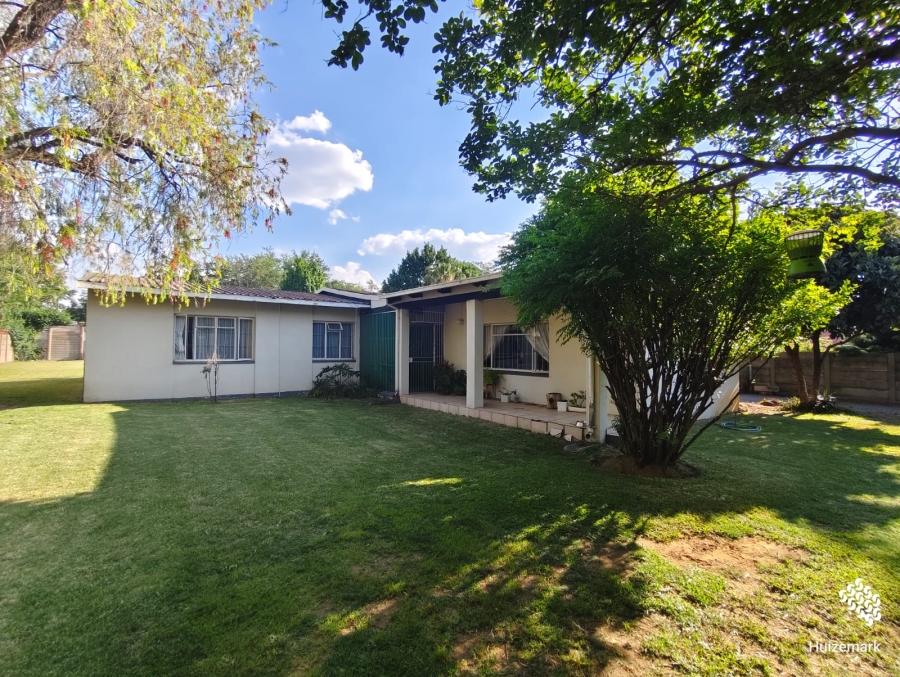 3 Bedroom Property for Sale in Sasolburg Ext 15 Free State